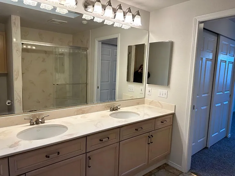 10909 Avondale Rd NE #B105 — Photo 7