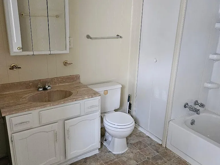 604 Walnut Ave — Photo 18