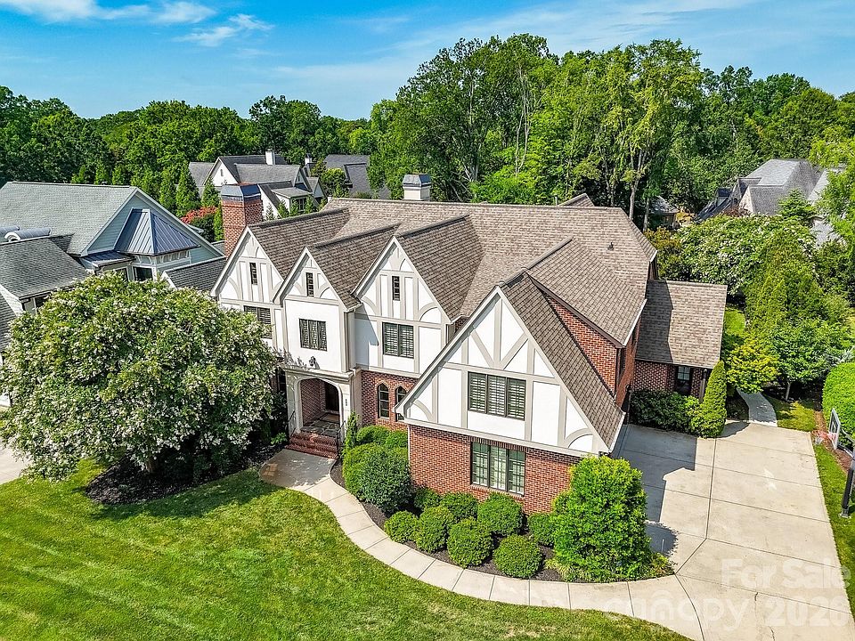 1st image of 808 Huntington Park Dr
