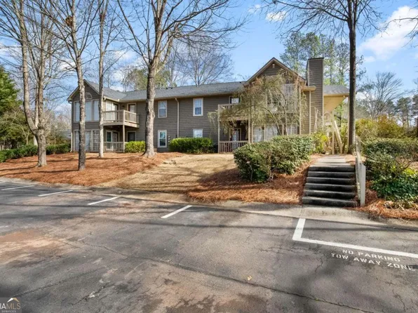 406 Country Park Dr SE, Smyrna, GA 30080