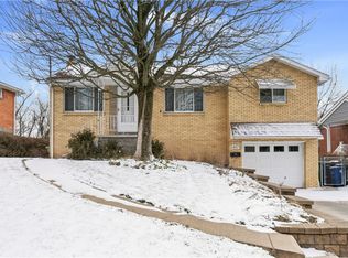 457 Marta Dr, Pittsburgh, PA 15236