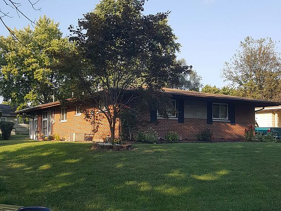 3rd image of 4663 Hedgewood Dr