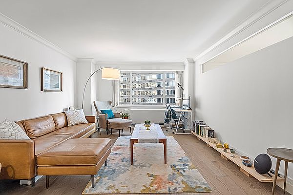1st image of 400 E 54th St APT 26A