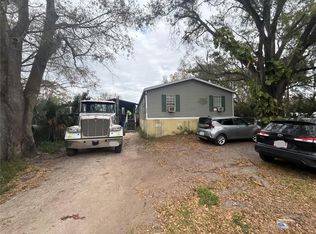 6106 Nundy Ave, Gibsonton, FL 33534