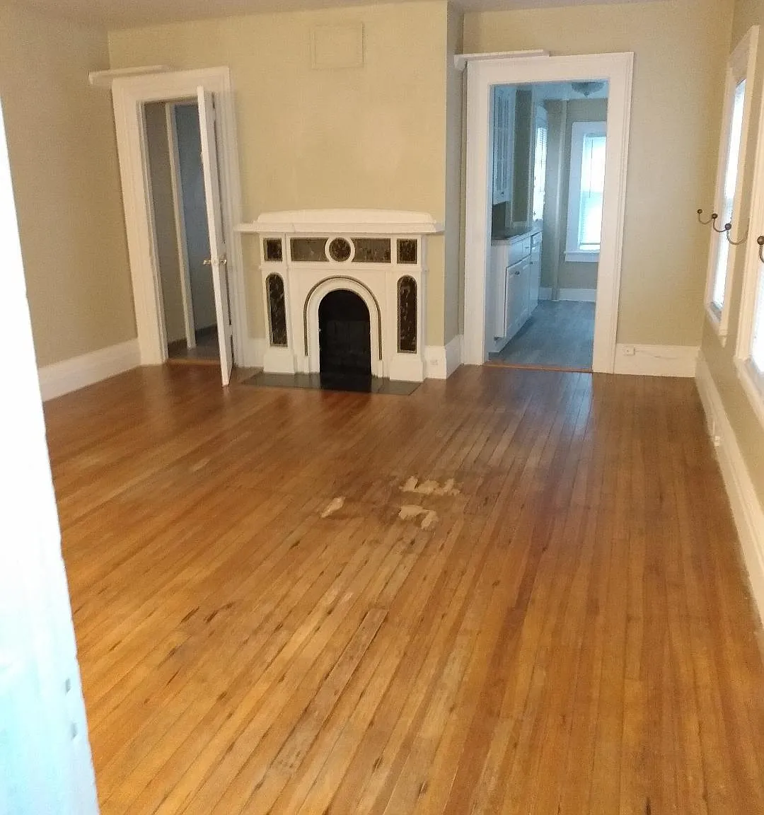 7 Broad Street — Photo 2