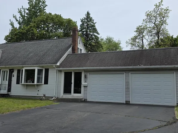 5 Pershing Road, Windsor Locks, CT 06096