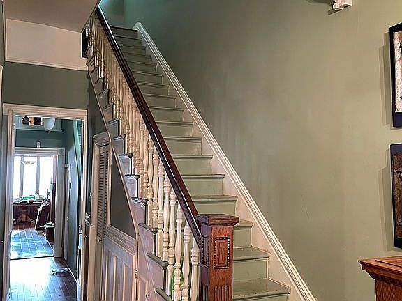 2nd image of 2322 Whittemore Pl