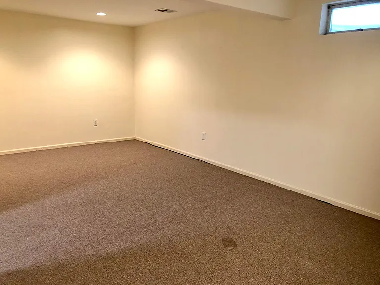 Recreation Room, Basement Level walk-out