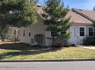 140 Parkway Dr Unit F, Freehold, NJ 07728