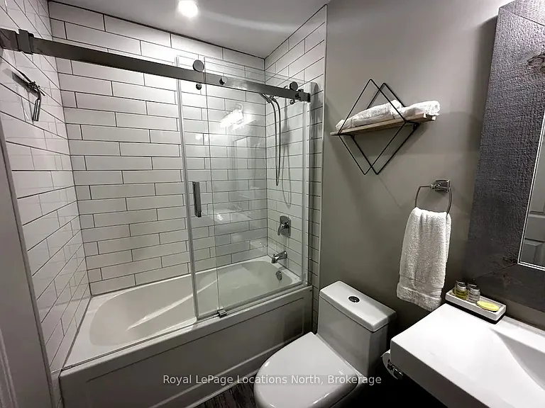 45 Trafalgar Rd #5 — Photo 12