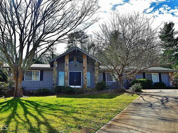 5th image of 1457 W Lake Dr