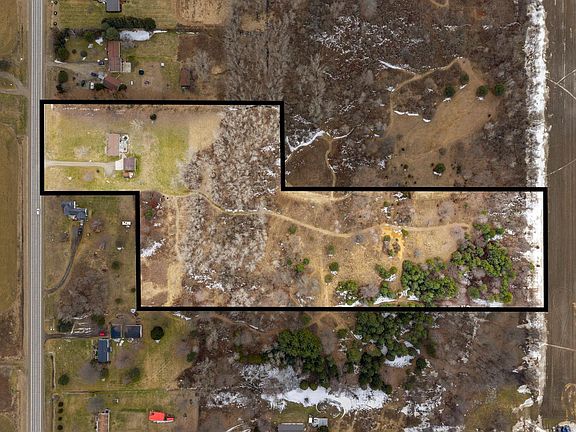 4th image of 2880 S Sandusky Rd