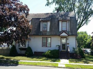 30 Sidney St, East Haven, CT 06512
