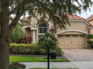 6884 Lucca St, Orlando, FL 32819