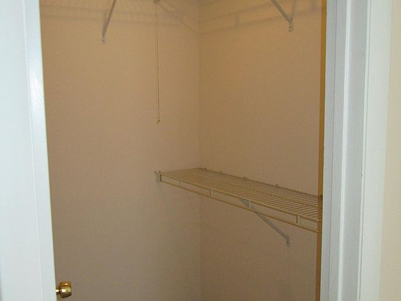 5th image of 1303 N Winslowe Dr