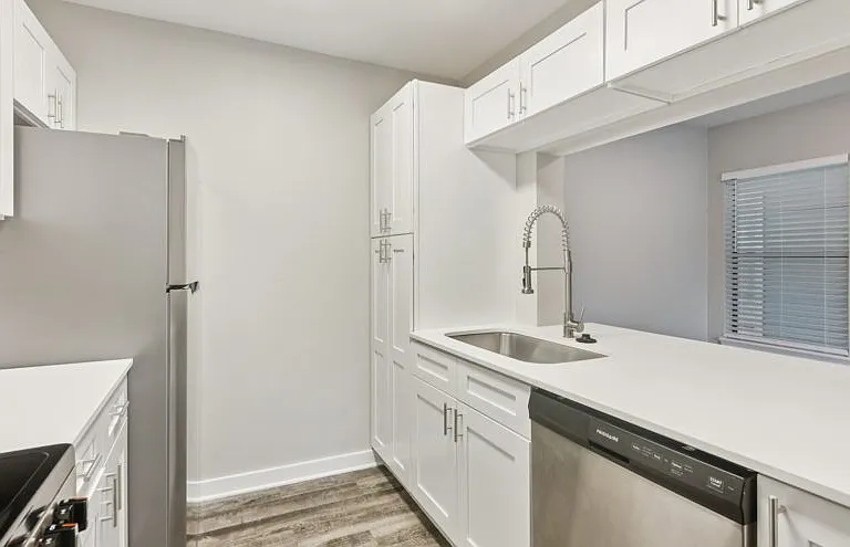 Westmount at London Park Apartments — Photo 3
