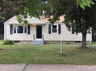 124 Cherokee Dr, Springfield, MA 01109