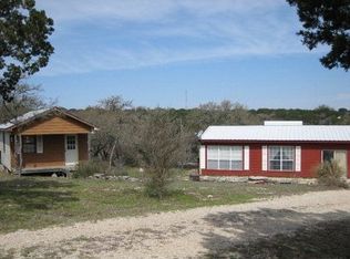 136 Gay Dr, Kerrville, TX 78028