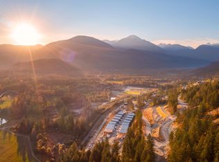 7672 Cerulean Dr, Pemberton, BC V0N 2L3