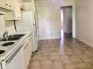 2021 Saint Michael Dr APT 1, Lexington, KY 40502