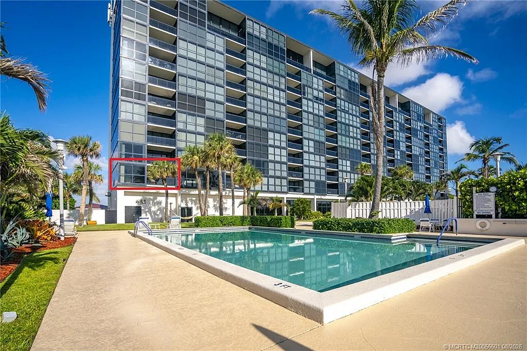 10410 S Ocean Dr — Photo 4