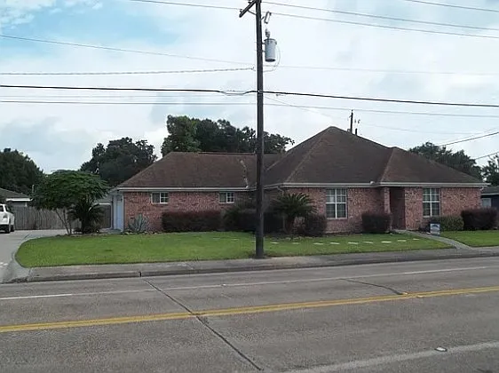 311 Nederland Ave — Photo 4