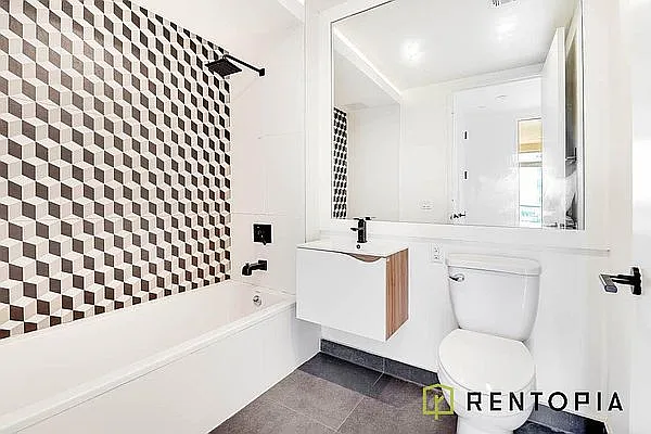 1875 Atlantic Ave #202R — Photo 5