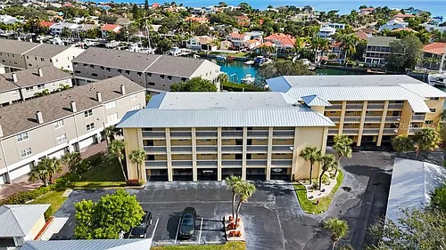 1125 Pinellas Bayway S Photo 1