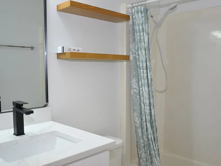 804 Osage Dr #A — Photo 16