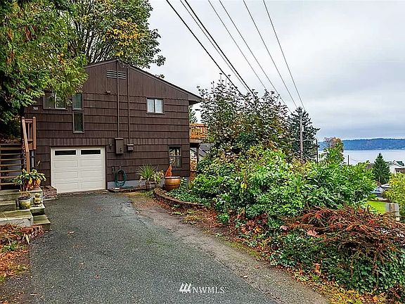 3rd image of 501 5th St