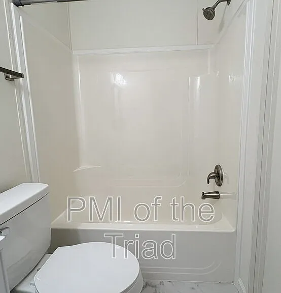 589 Alvis Ln — Photo 19