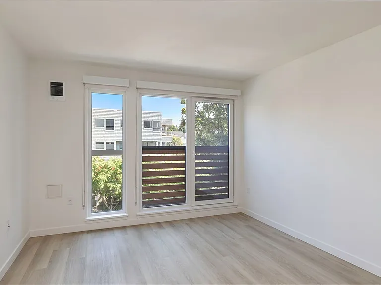 Welcome to Reed! Brand New Modern Studios with Full Appliance Package & Amenities in Fremont — Photo 44