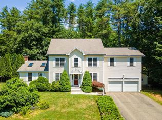 2 Strout Ln, Durham, NH 03824