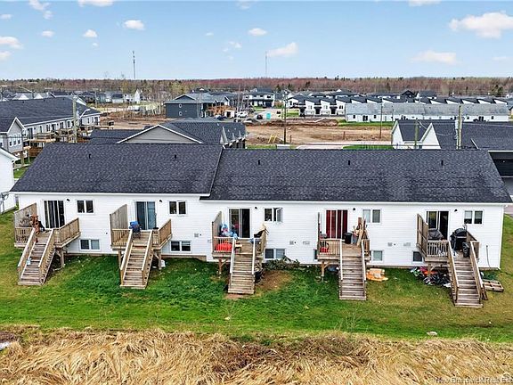 3rd image of 254 Jacques St #238