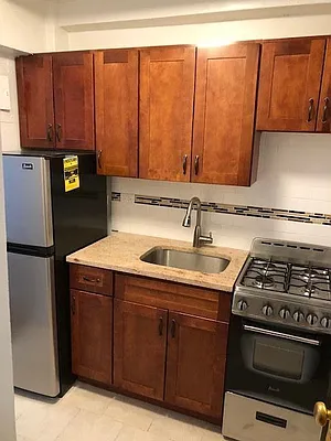 Sold by Diamond Real, Inc. | media 11