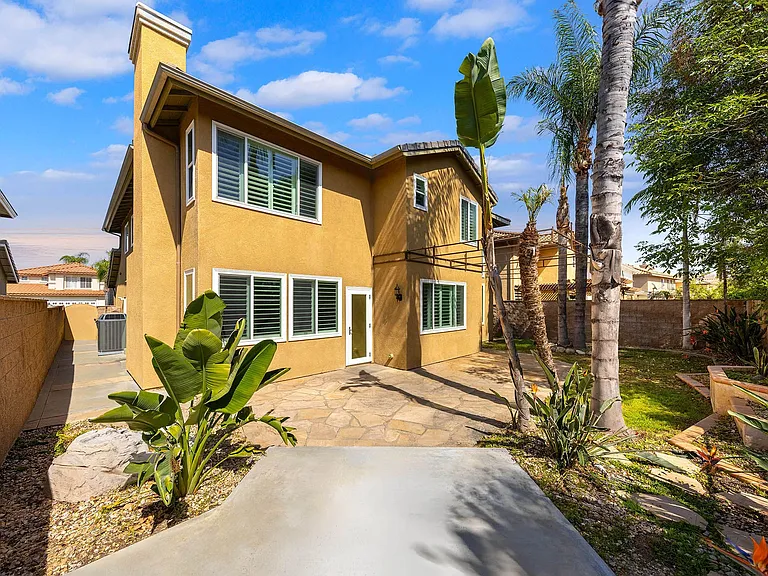 5953 Park Crest Dr — Photo 21