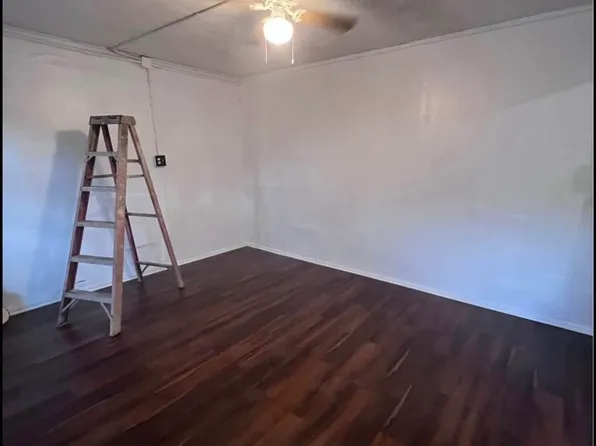 523 Palo Alto Rd #4, San Antonio, TX 78211