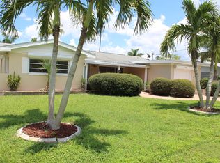 5339 Mayfair Ct, Cape Coral, FL 33904