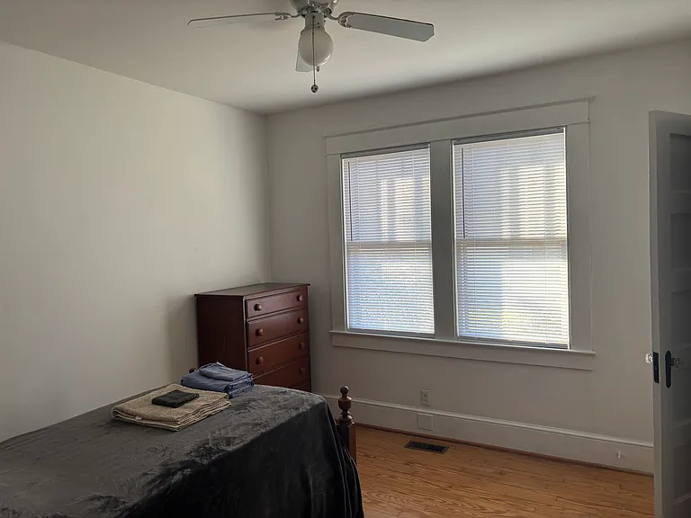 16633 Kings Hwy — Photo 12