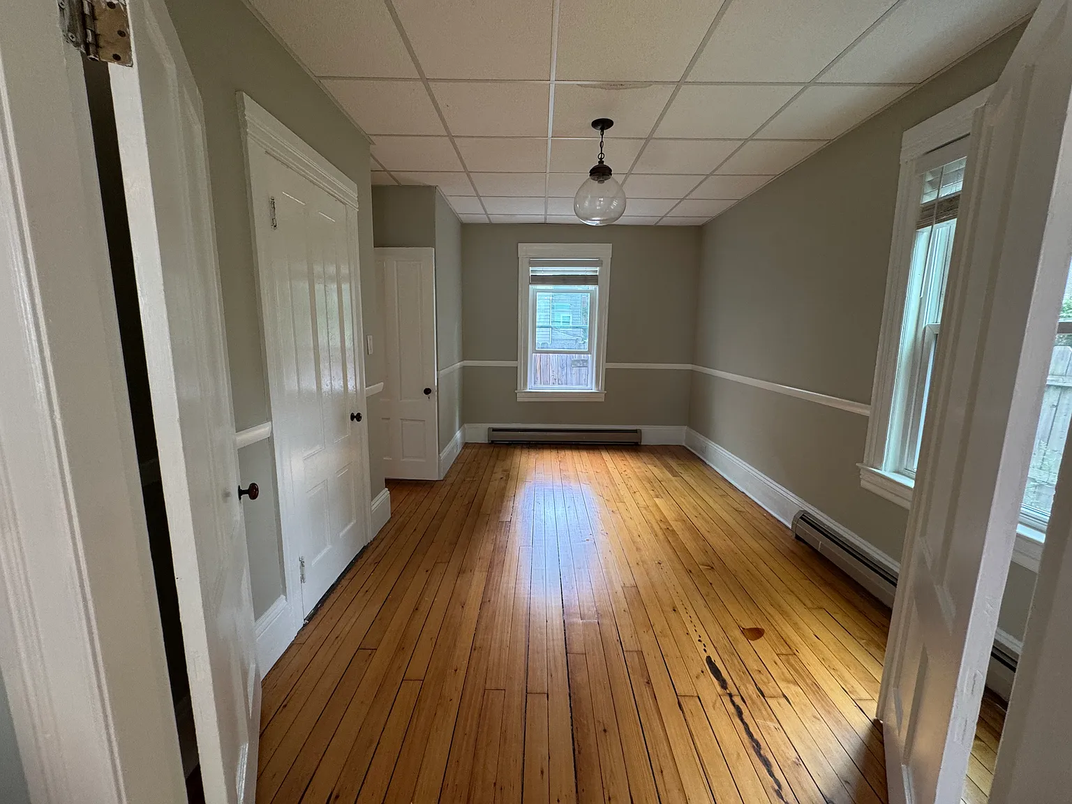 1 bed, $2,100 — Photo 2