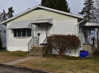 1215 Franklin St, Old Forge, PA 18518