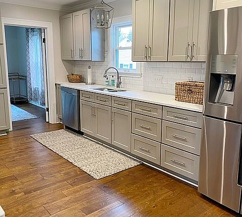 5th image of 4351 Arondale Dr