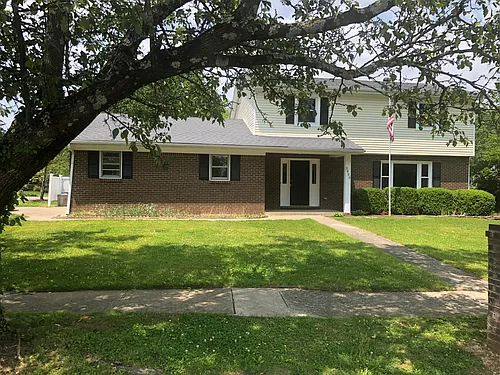 3900 Sundart Dr Photo 1