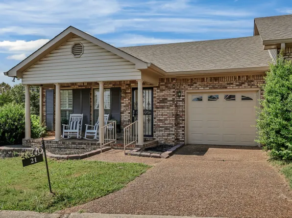 1818 Memorial Dr APT 21, Clarksville, TN 37043