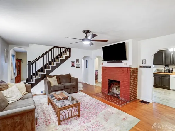 1448 Elmdale Dr, Dayton, OH 45409