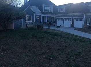 11015 Seven Coves Dr, Tega Cay, SC 29708