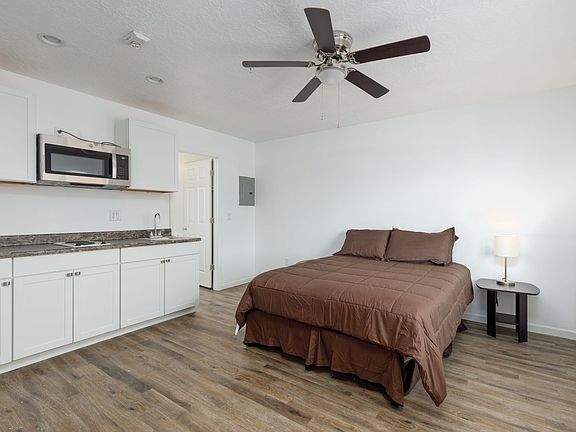 3rd image of 92 W Mesquite Blvd #27