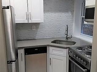 1026 Rhinelander Ave APT 1F, Bronx, NY 10461