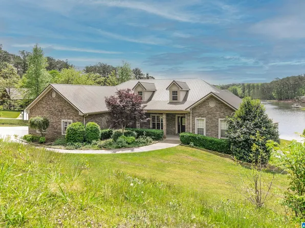 216 Mulberry Ln, Shelby, AL 35143