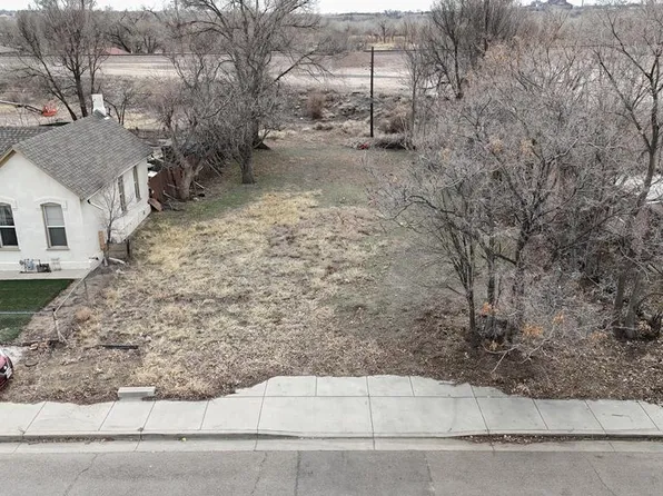 918 Damson St, Pueblo, CO 81001